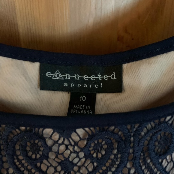 Lacey dress size 10 - Picture 3 of 3